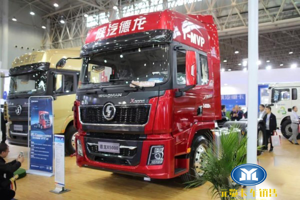 德龙X5000 6×4标载物流牵引车